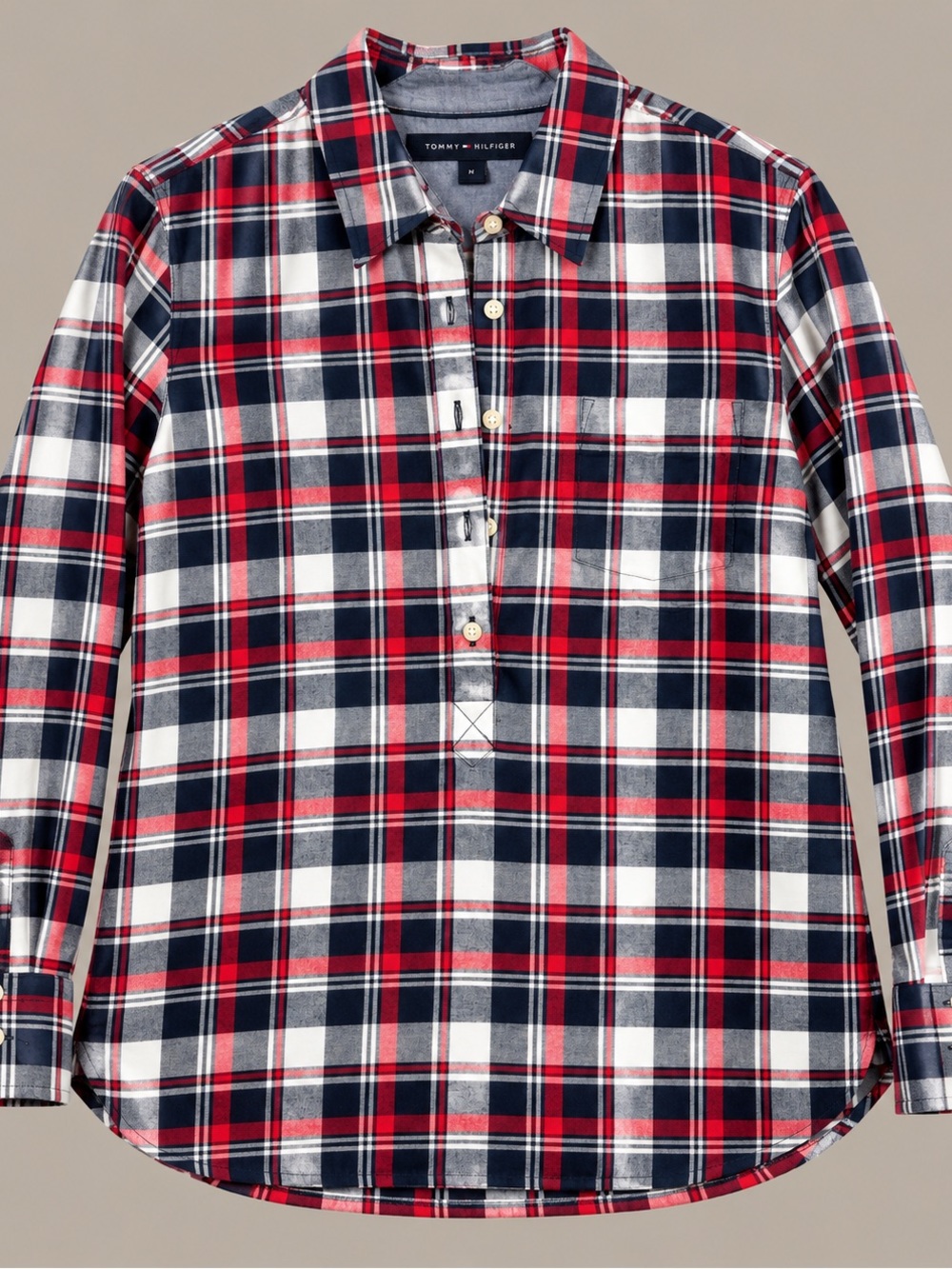 Tommy Hilfiger plaid flannel 100% cotton top